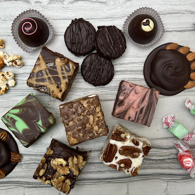 Z. Cioccolato Deluxe Artisan Sampler Box Giveaway Worth $90 – Ends 11/26/2023