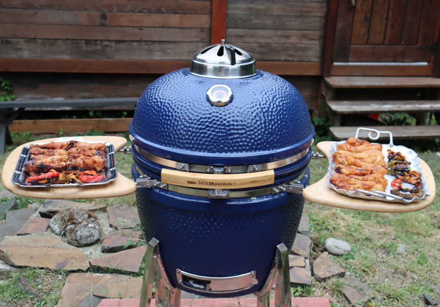 Finished Lifesmart Kamado Grill BBQ Chicken